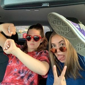 Meet your Posher, Anna